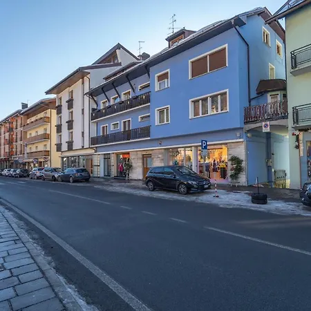 Guesthost - Penthouse Vista Monte Priesnig